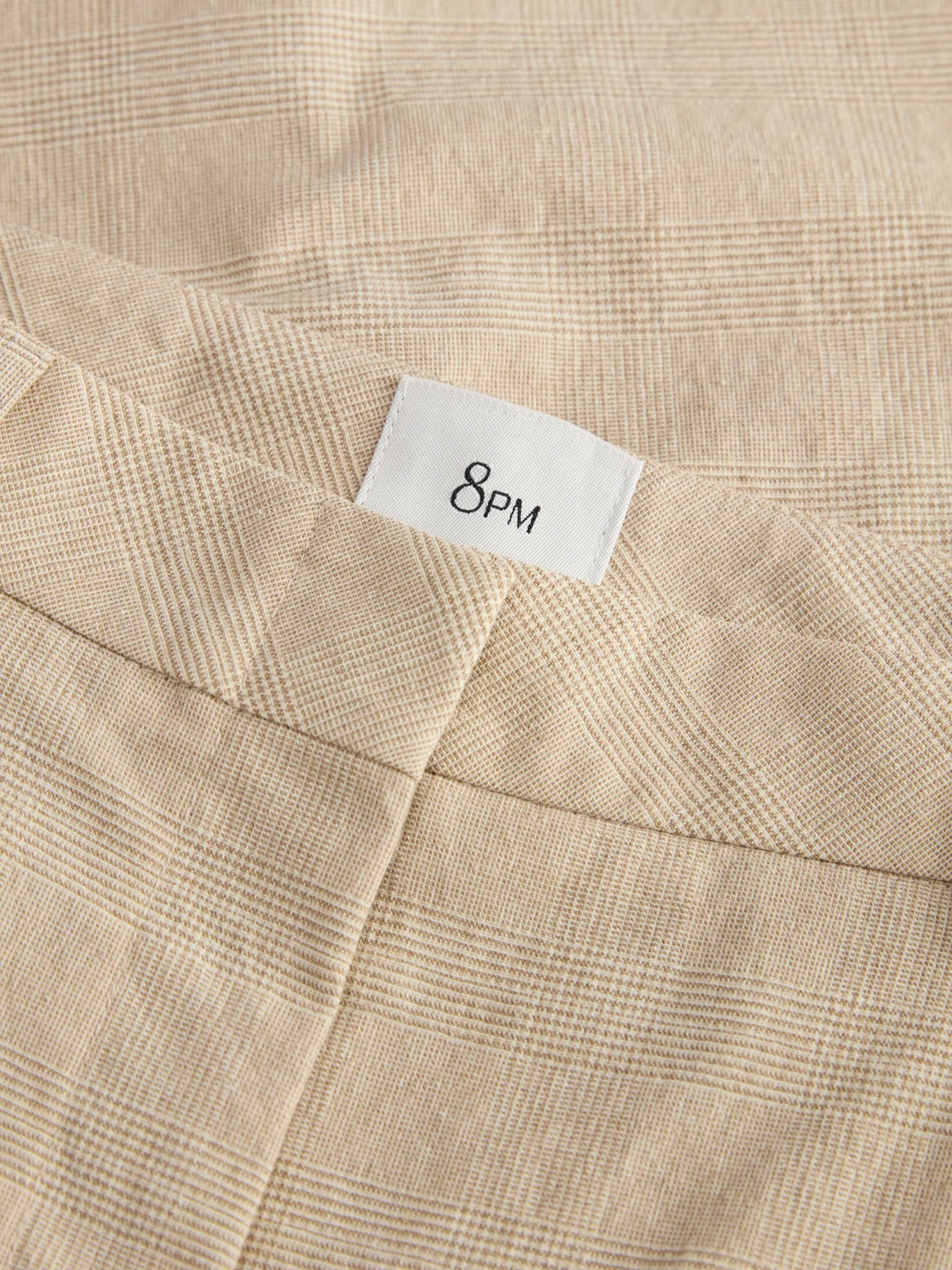 Anandi-a Short Beige - Image 3