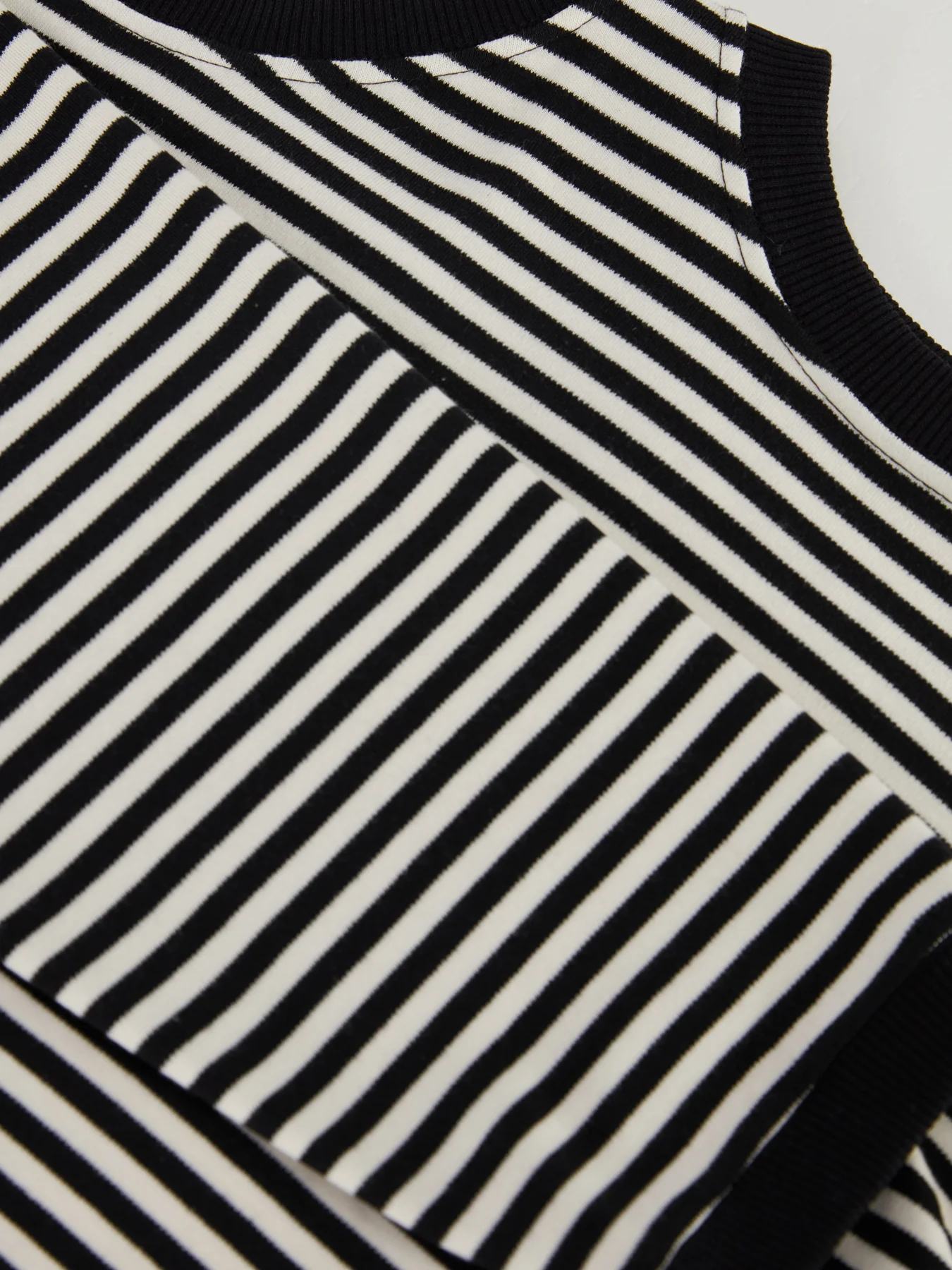 Barnard T-shirt Latte - Image 3