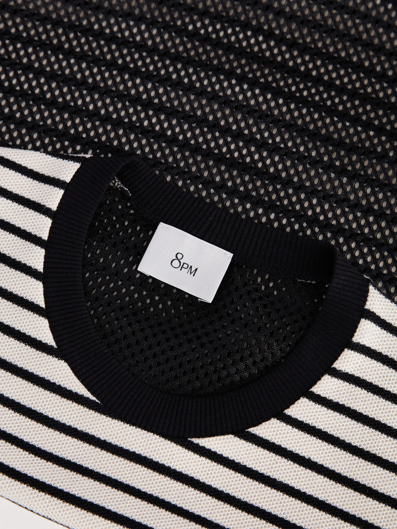 Calile T-shirt Nero - Image 3